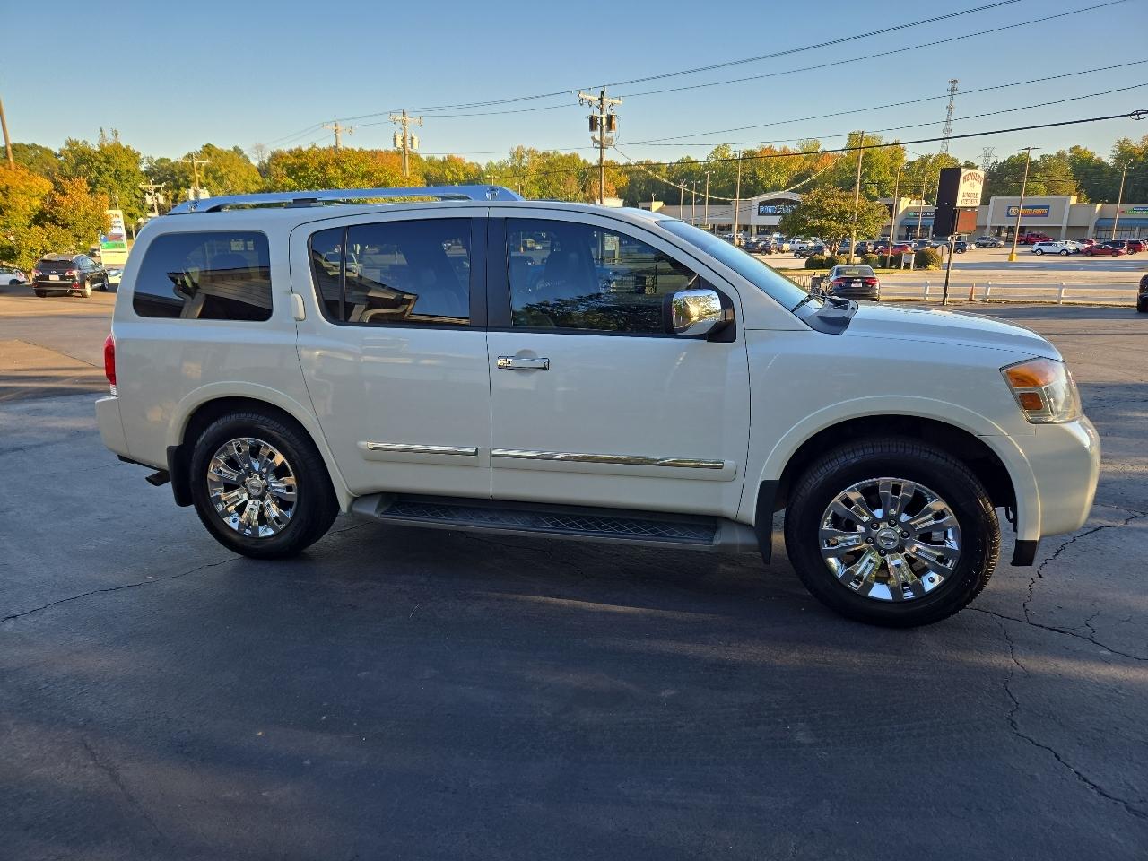 Nissan Armada Platinum 4WD 2015