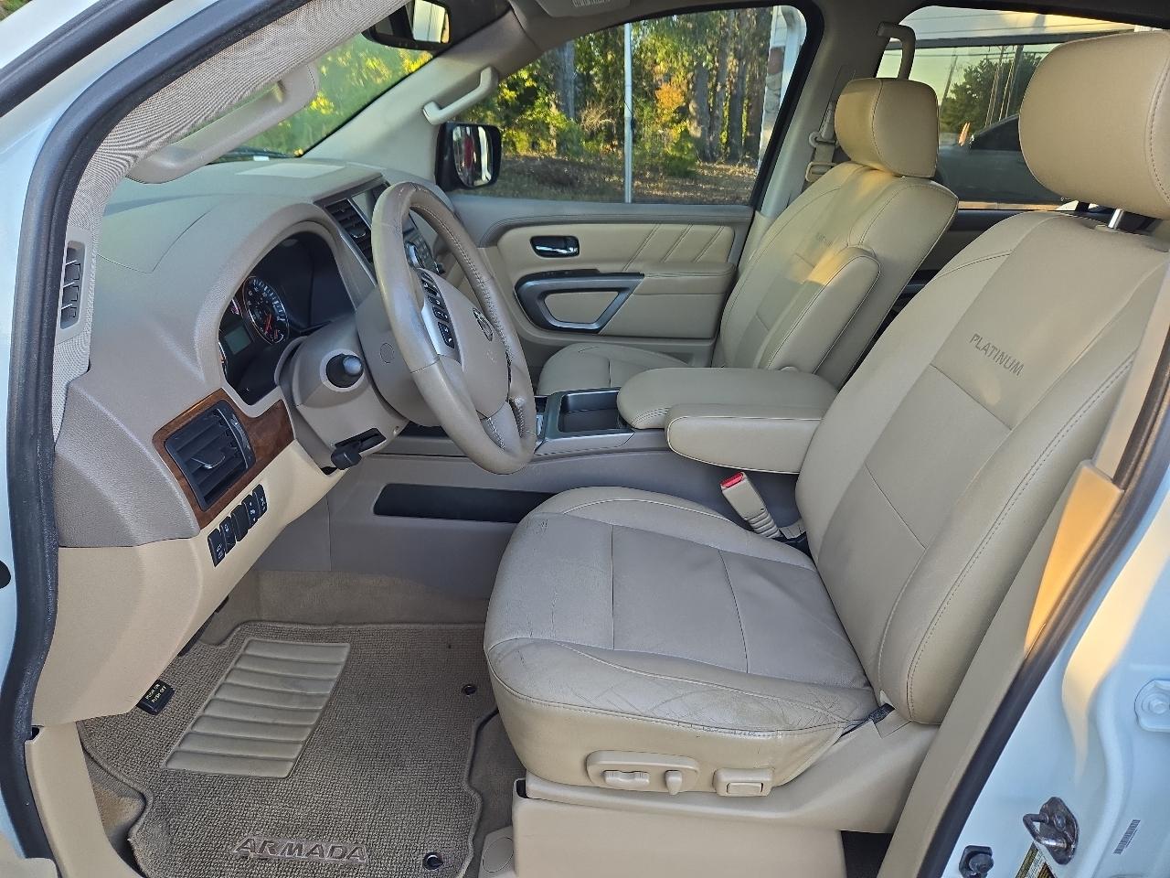 Nissan Armada Platinum 4WD 2015