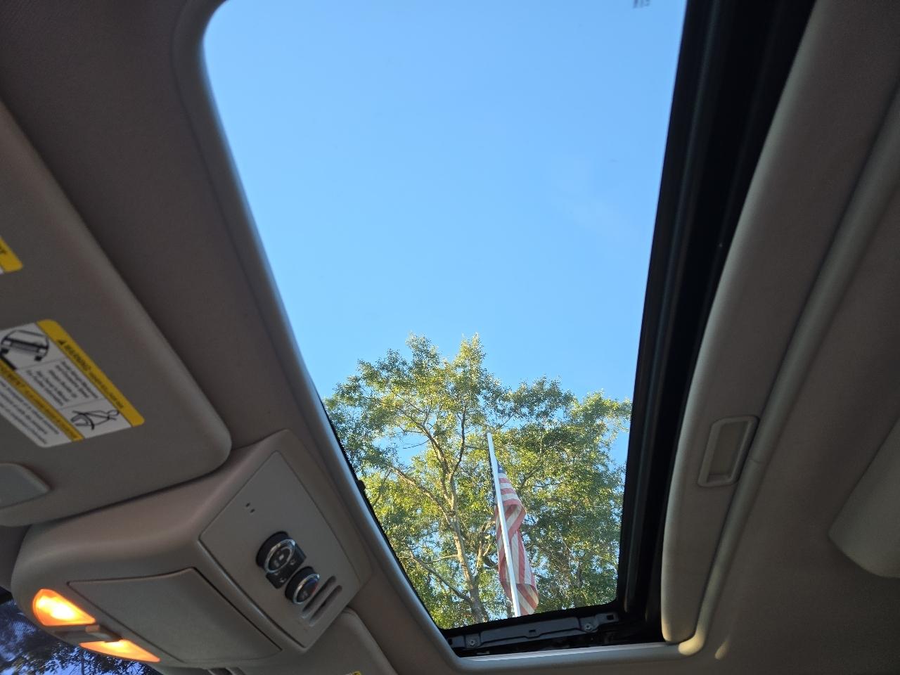 Nissan Armada Platinum 4WD 2015