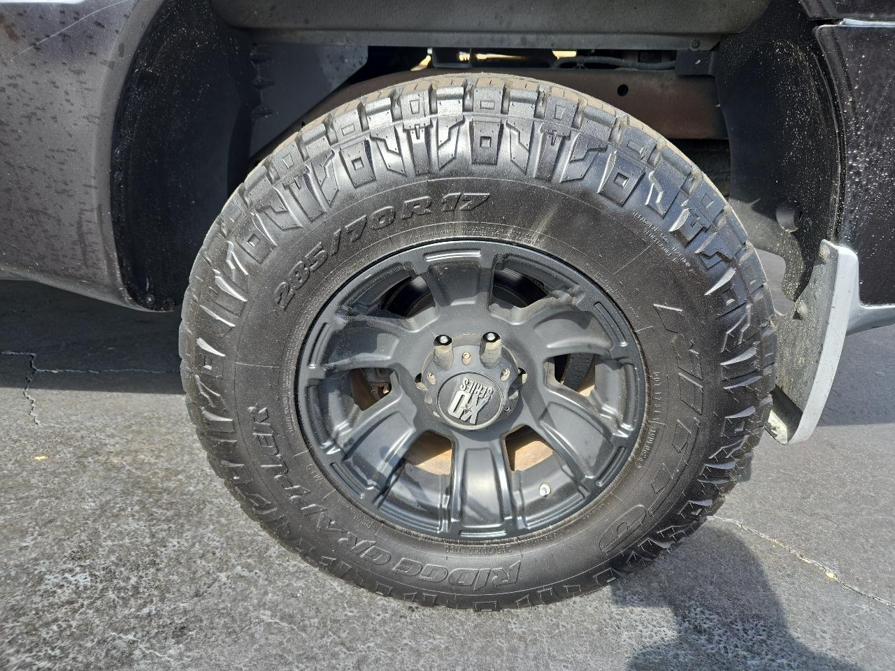 Nissan Titan SE Crew Cab 4WD 2009