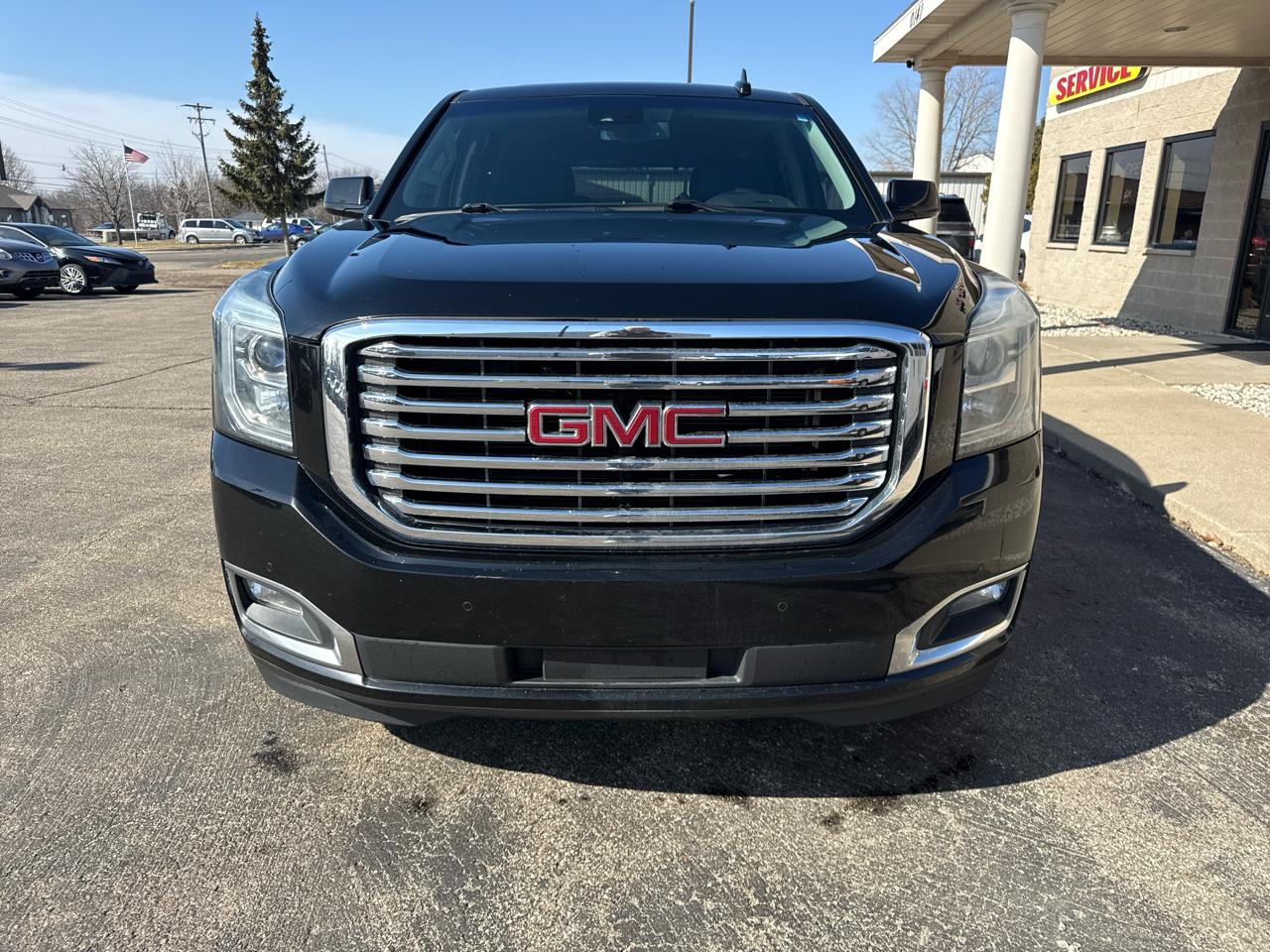 GMC Yukon SLT 4WD 2017