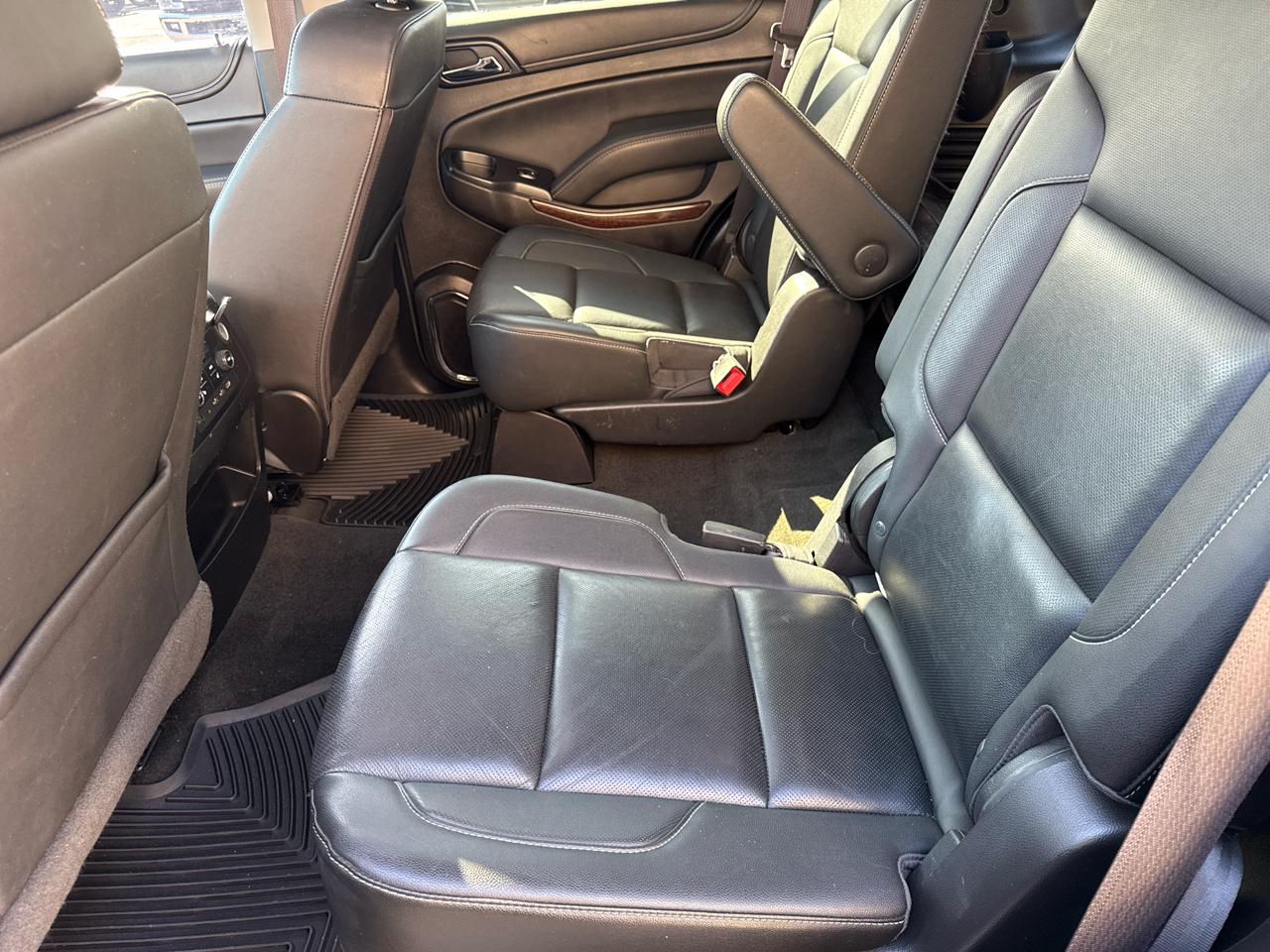 GMC Yukon SLT 4WD 2017