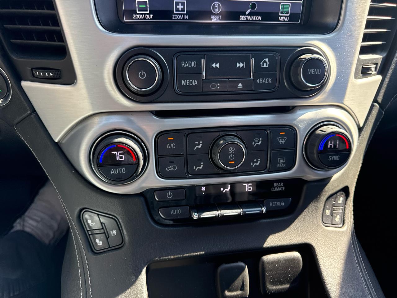 GMC Yukon SLT 4WD 2017