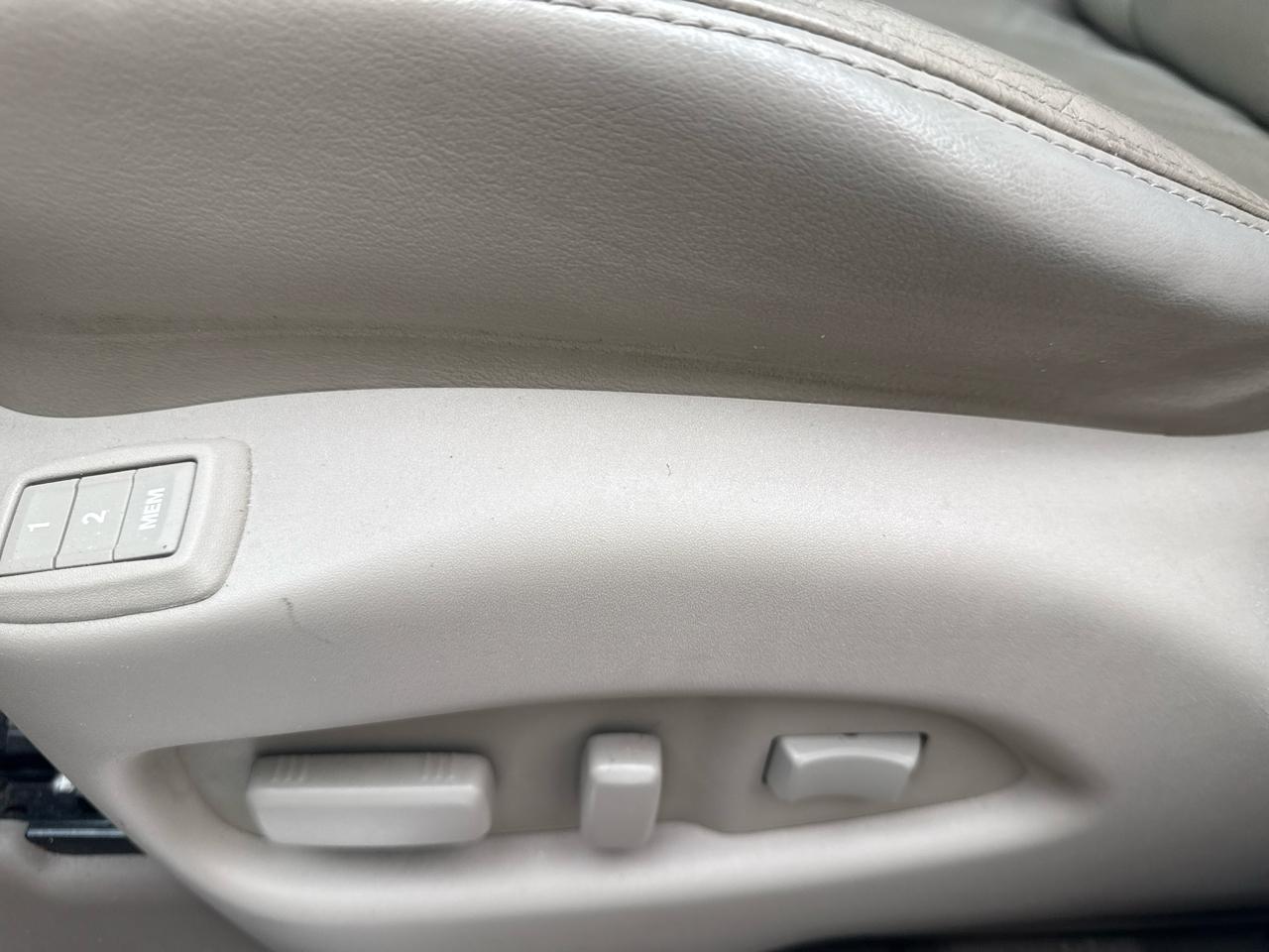 Cadillac SRX AWD 4dr Luxury Collection 2012