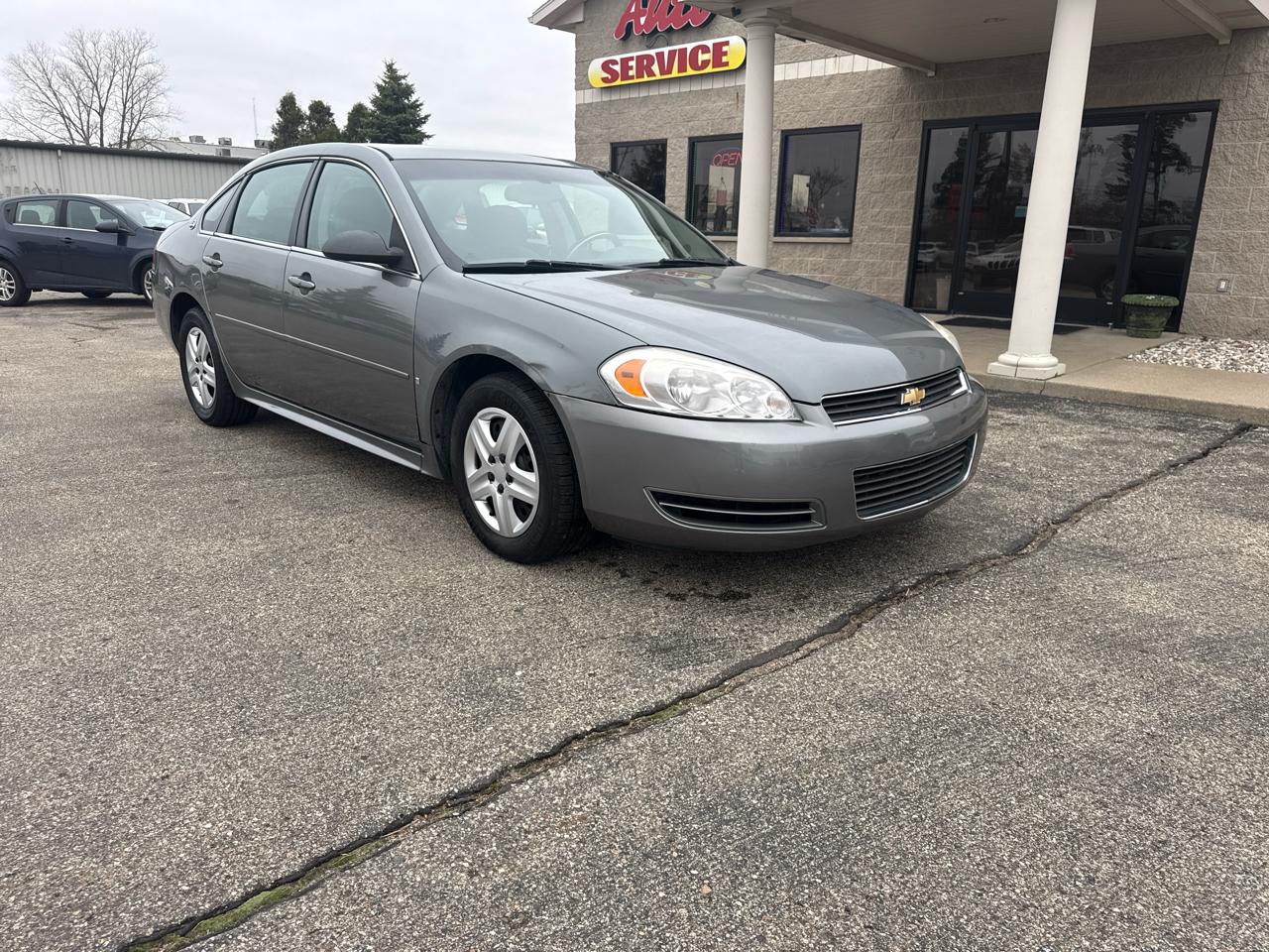 Chevrolet Impala 4dr Sdn LS 2009