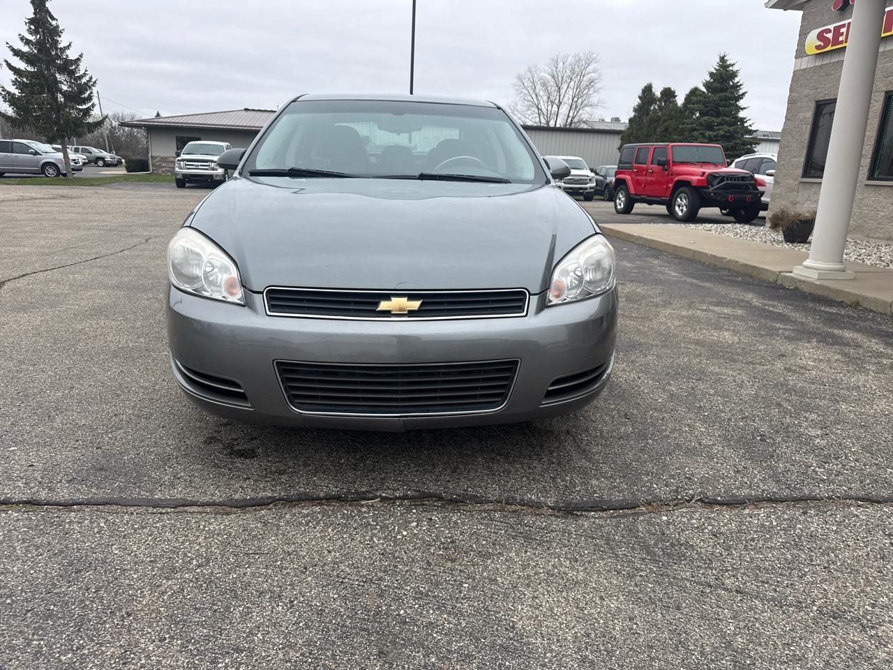 Chevrolet Impala 4dr Sdn LS 2009