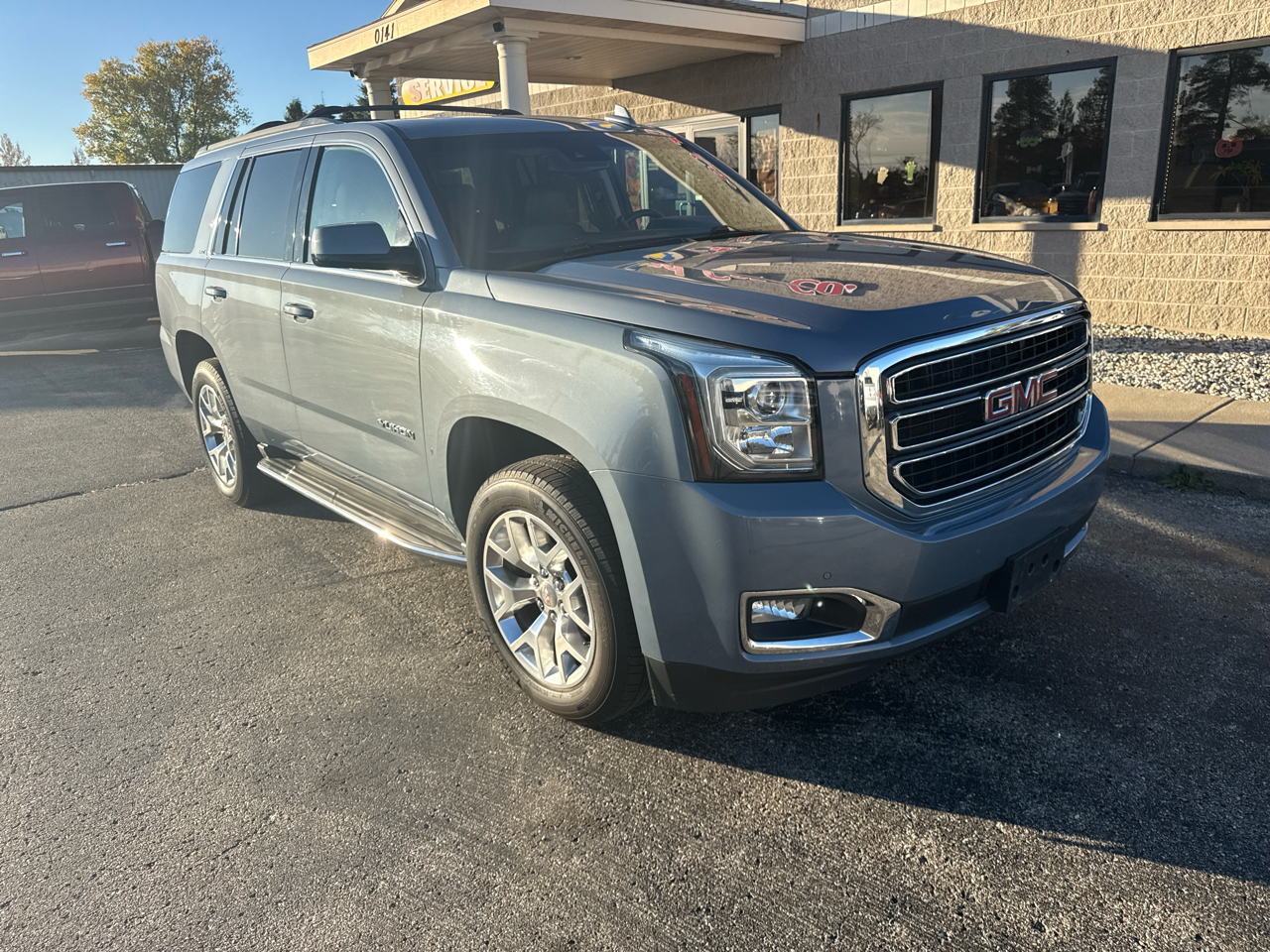 GMC Yukon 4WD 4dr SLT 2015 GMC Yukon 4WD 4dr SLT 2015