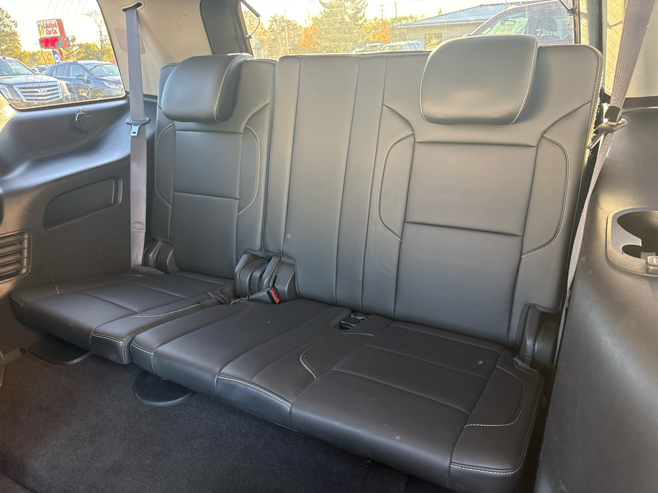 GMC Yukon 4WD 4dr SLT 2015 GMC Yukon 4WD 4dr SLT 2015