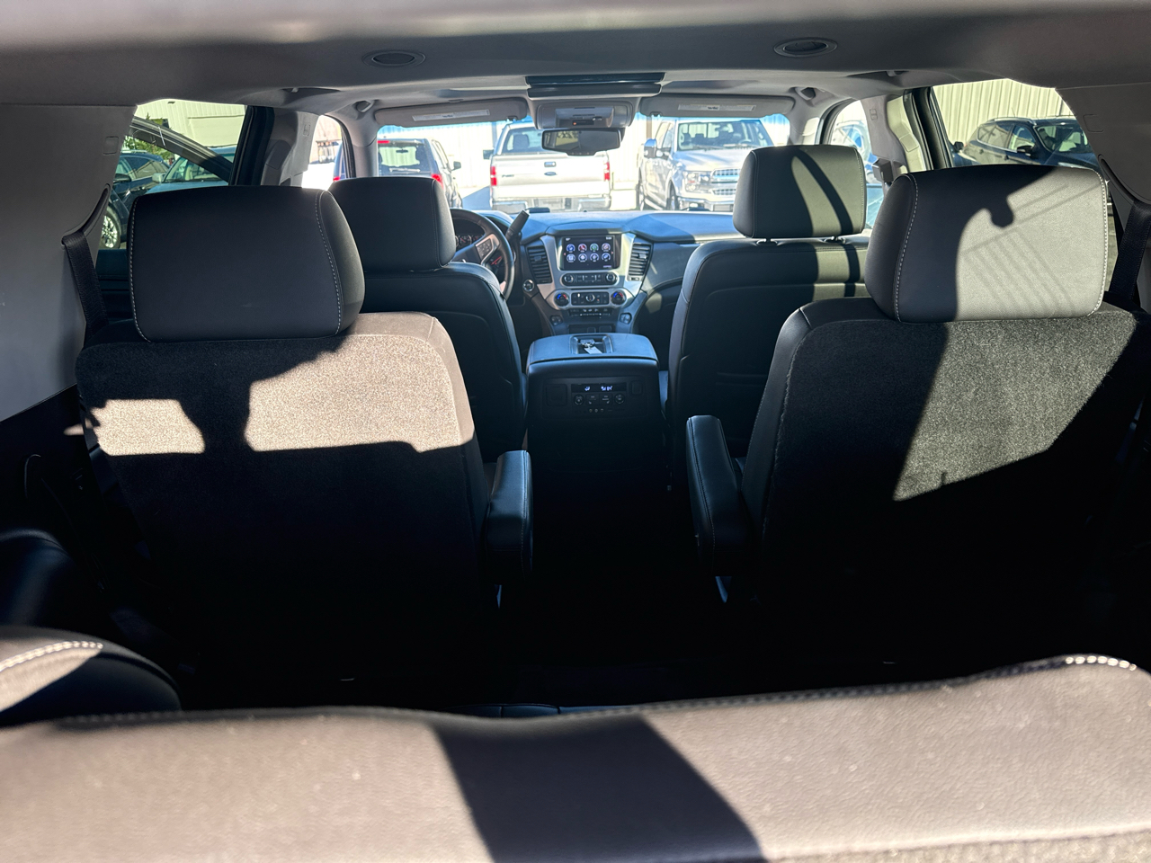 GMC Yukon 4WD 4dr SLT 2015 GMC Yukon 4WD 4dr SLT 2015