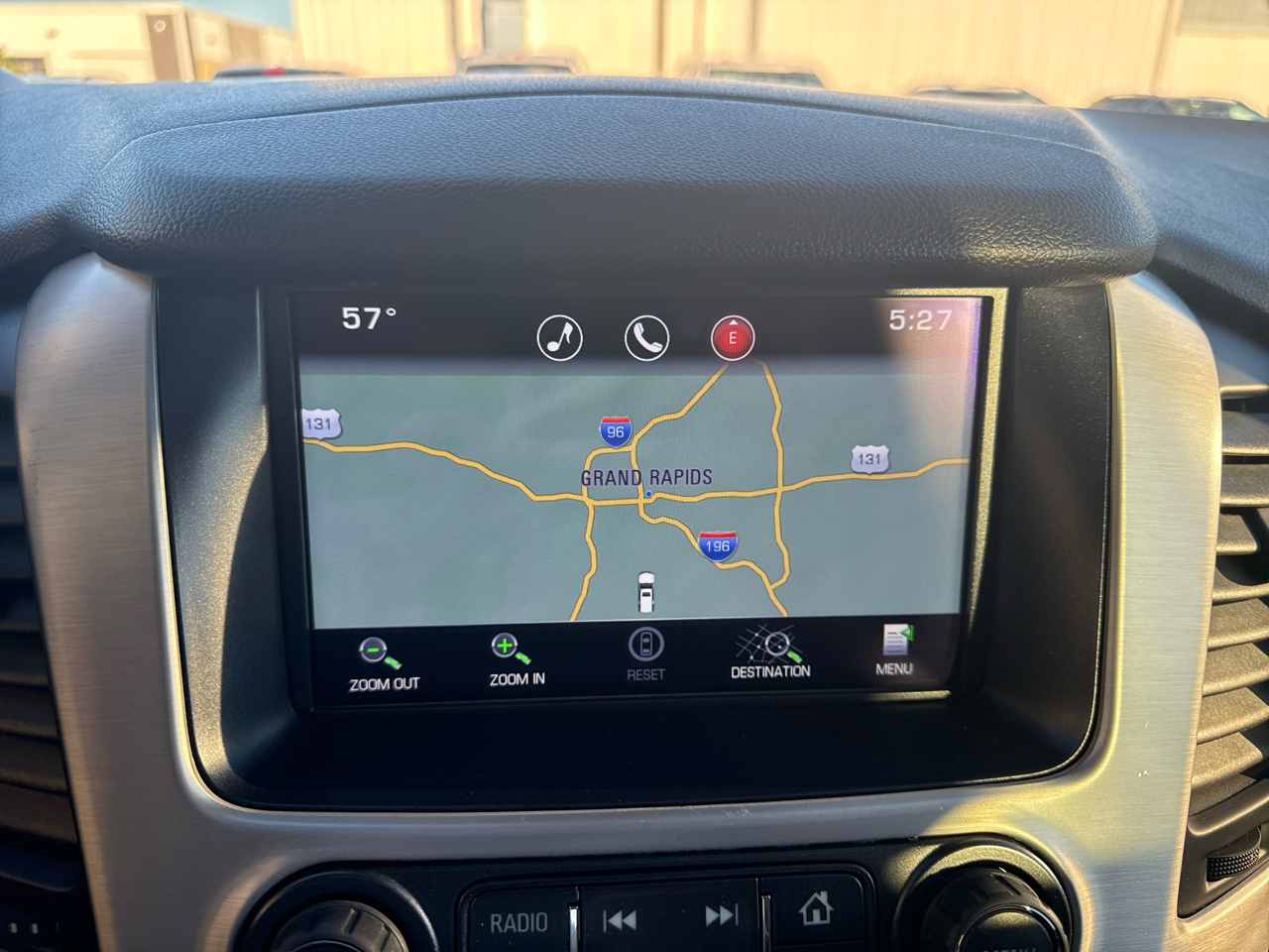 GMC Yukon 4WD 4dr SLT 2015 GMC Yukon 4WD 4dr SLT 2015
