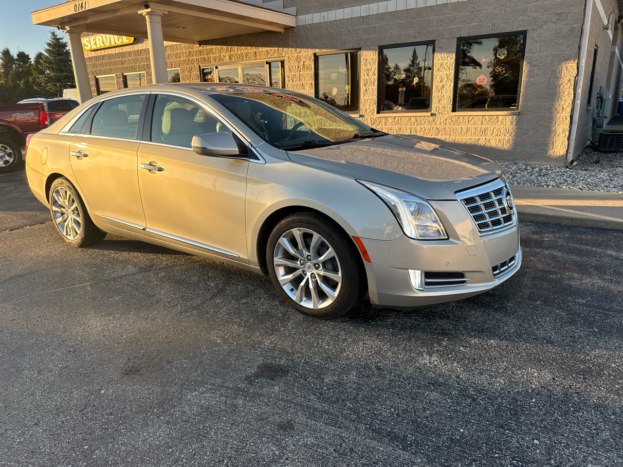 Cadillac XTS 4dr Sdn Luxury AWD 2015 Cadillac XTS 4dr Sdn Luxury AWD 2015