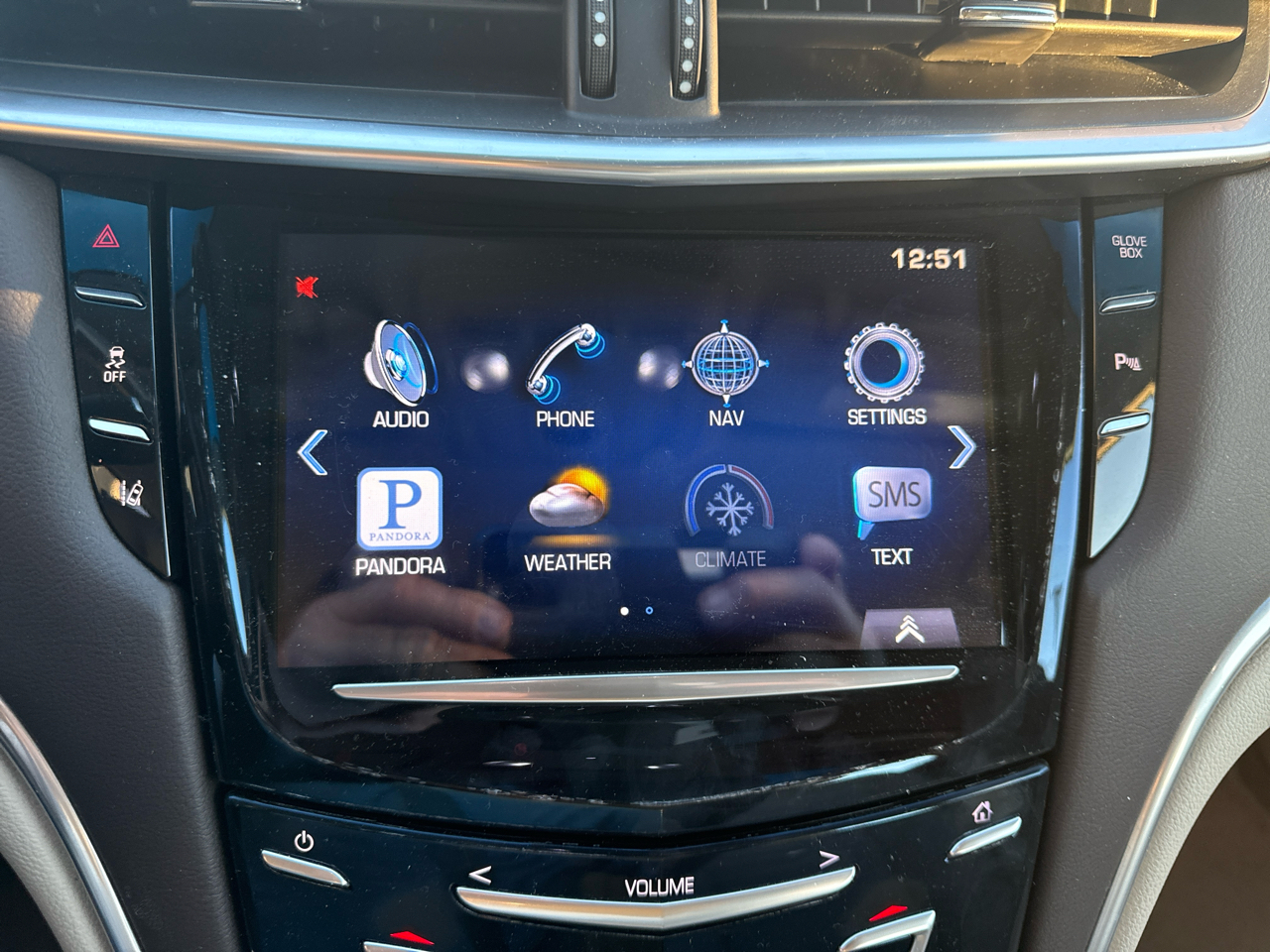 Cadillac XTS 4dr Sdn Luxury AWD 2015 Cadillac XTS 4dr Sdn Luxury AWD 2015