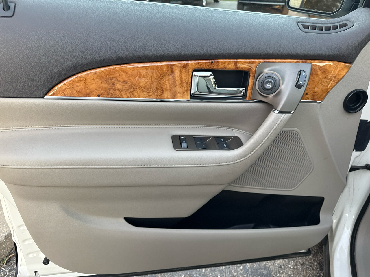 Lincoln MKX AWD 4dr 2013 Lincoln MKX AWD 4dr 2013