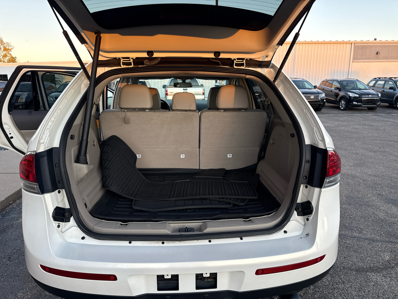 Lincoln MKX AWD 4dr 2013 Lincoln MKX AWD 4dr 2013