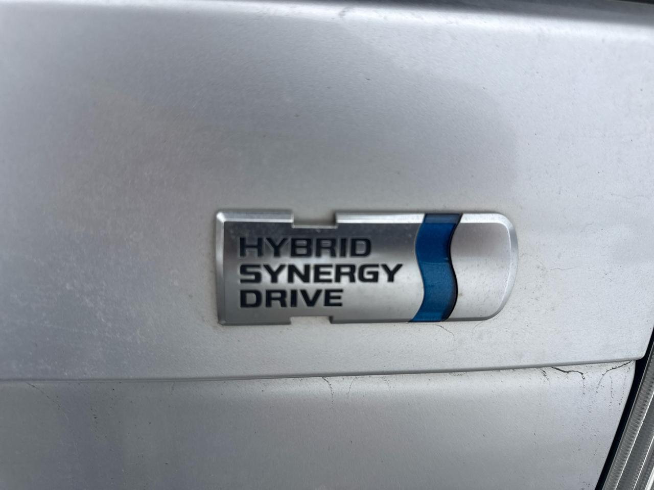 Toyota Prius 5dr HB III (Natl) 2011