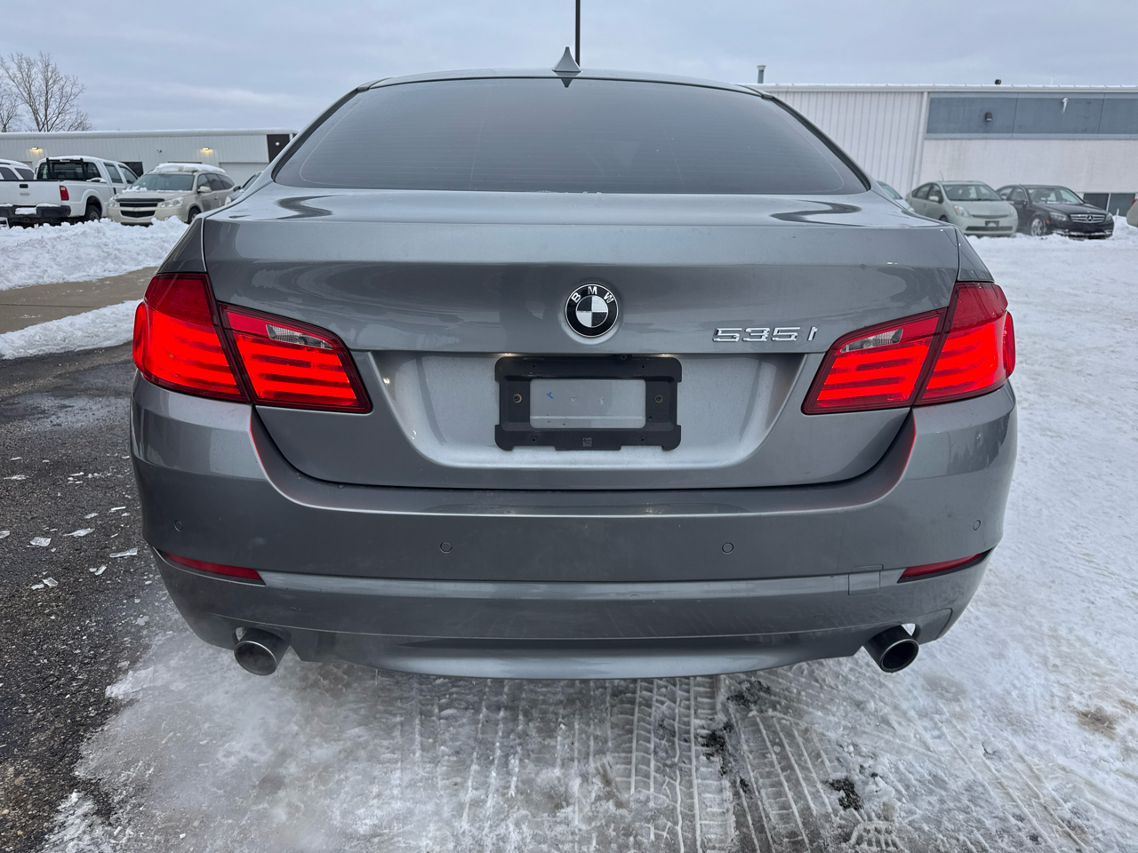 BMW 5 Series 4dr Sdn 535i xDrive AWD 2012