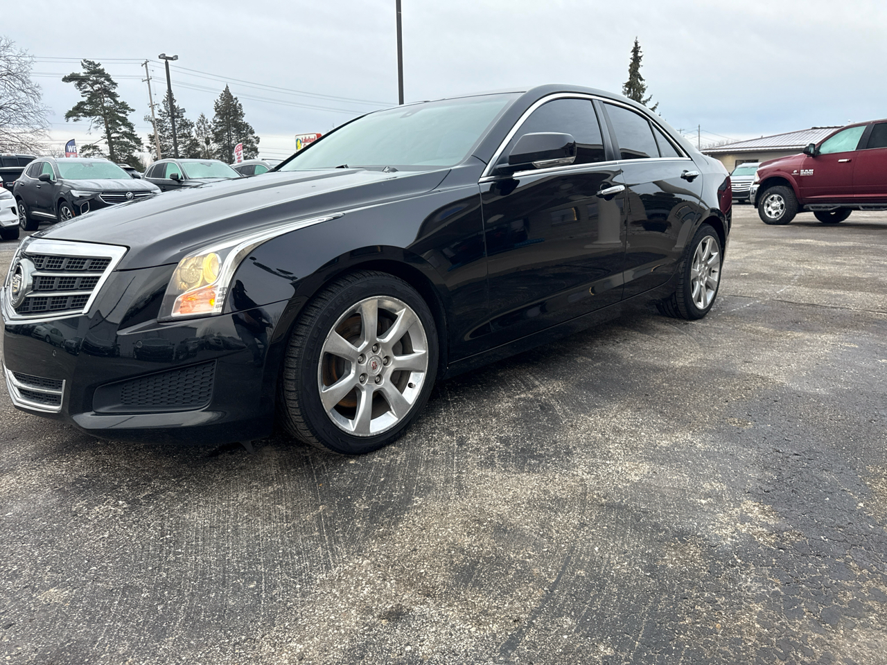 Cadillac ATS 4dr Sdn 2.0L Luxury RWD 2013