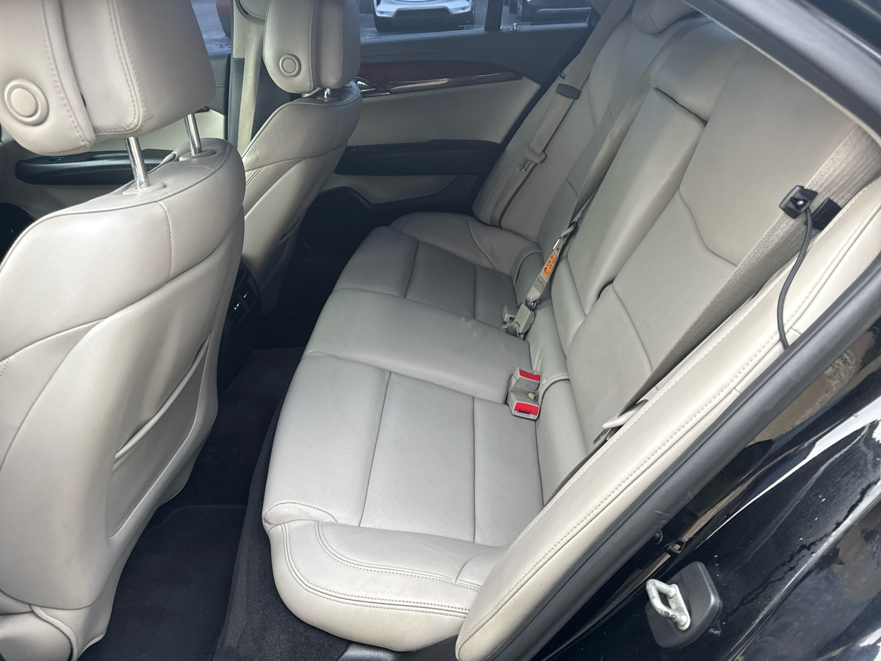 Cadillac ATS 4dr Sdn 2.0L Luxury RWD 2013