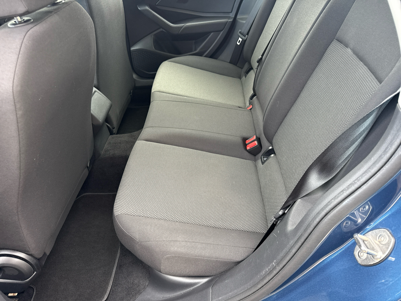 Volkswagen Jetta R-Line Auto w/SULEV 2019