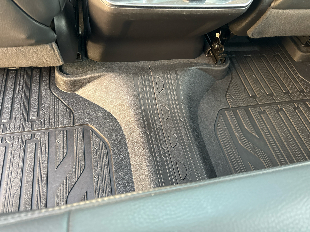 GMC Sierra 1500 Limited 4WD Crew Cab 147" Denali 2022