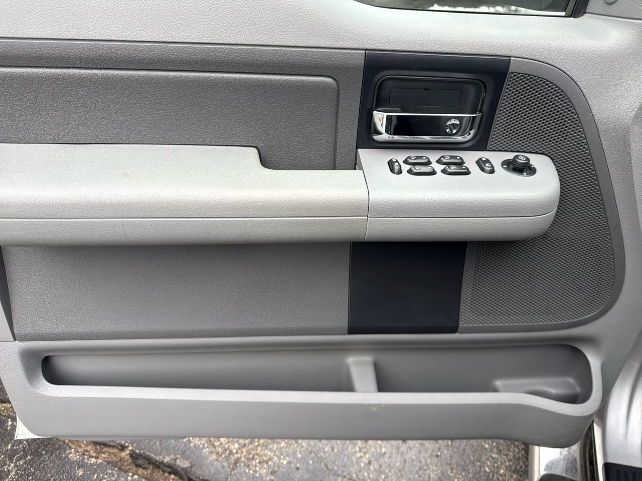 Ford F-150 4WD SuperCab 145" XLT 2006