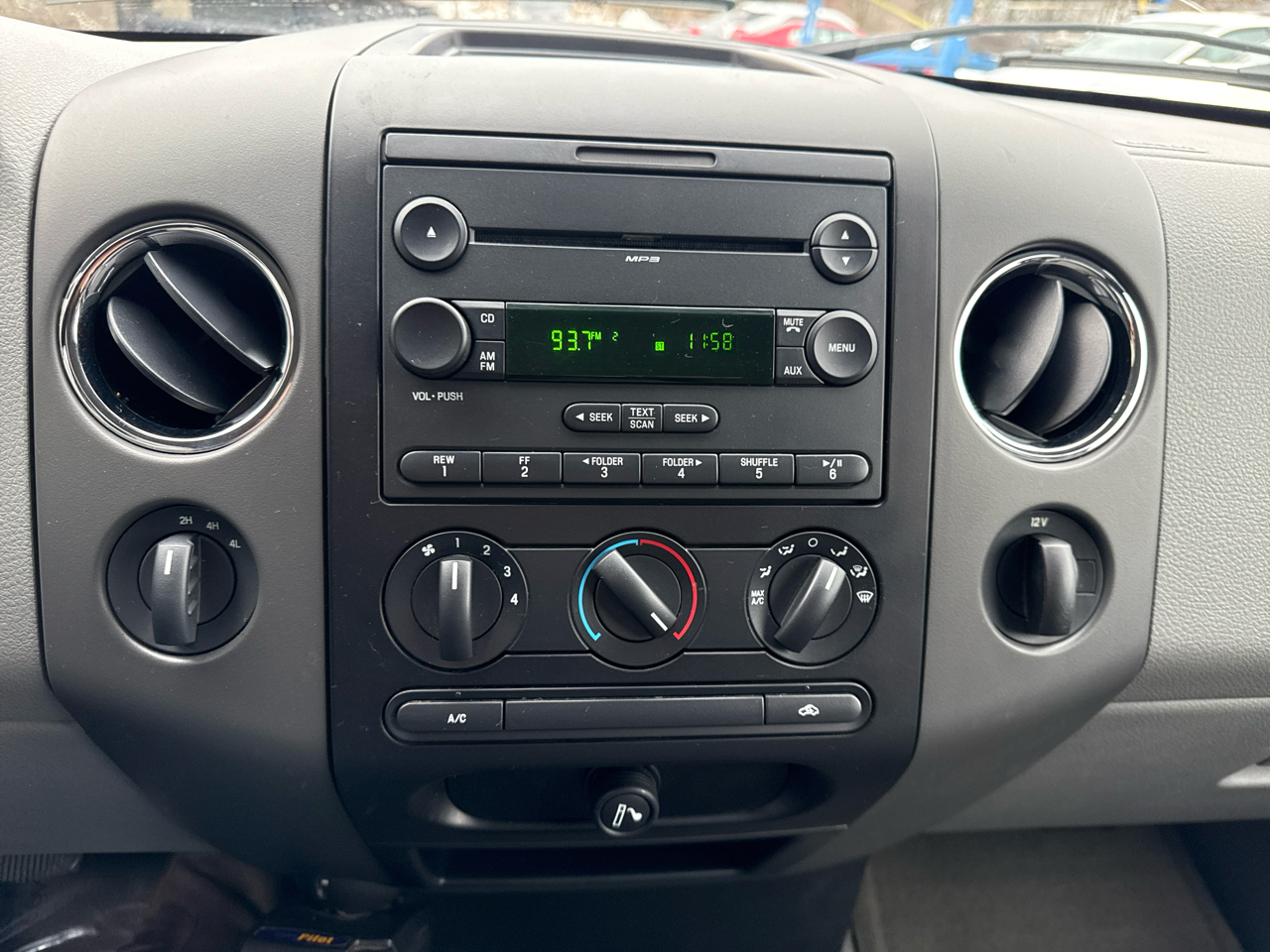 Ford F-150 4WD SuperCab 145" XLT 2006