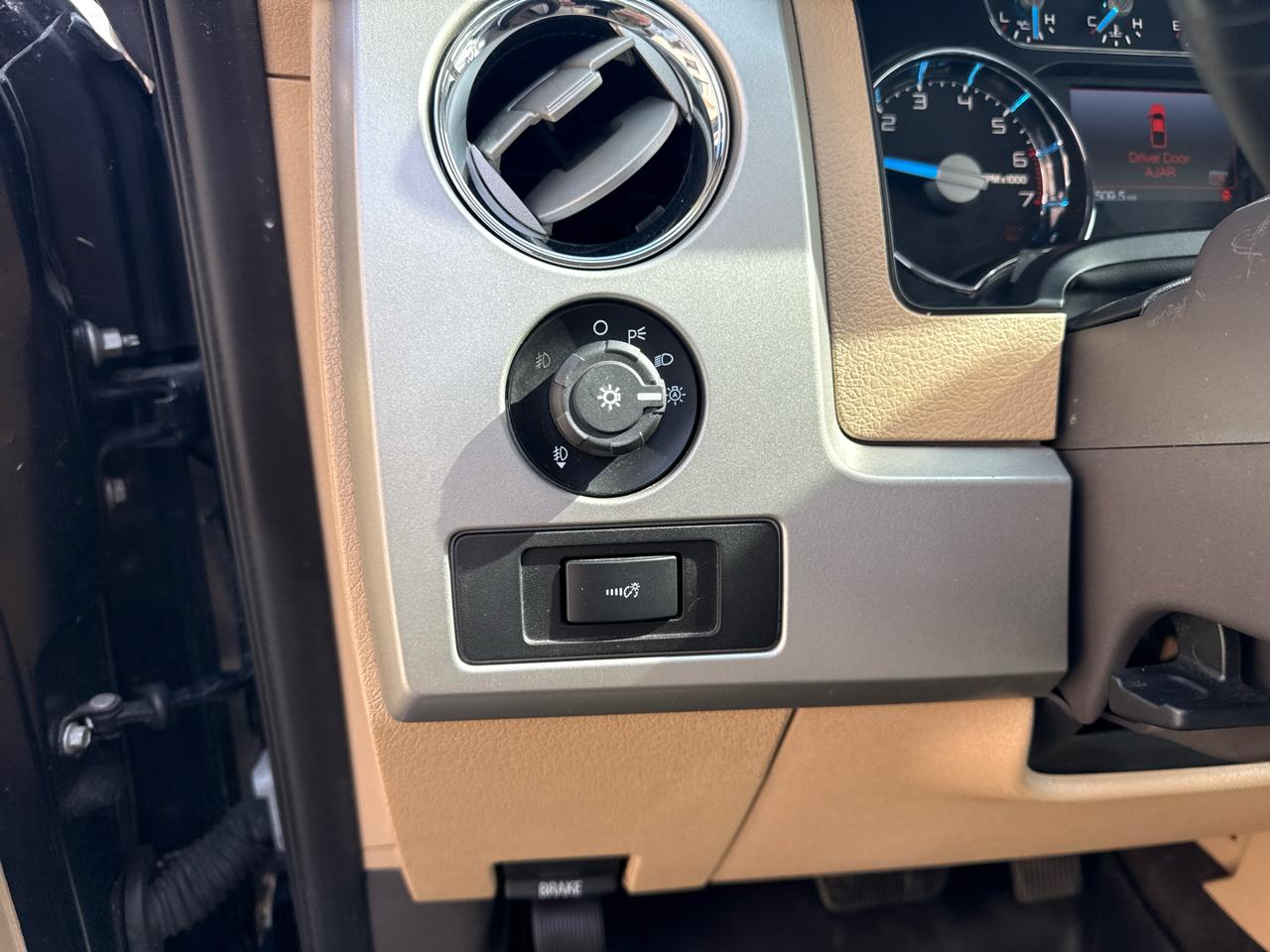 Ford F-150 4WD SuperCrew 145" King Ranch 2014