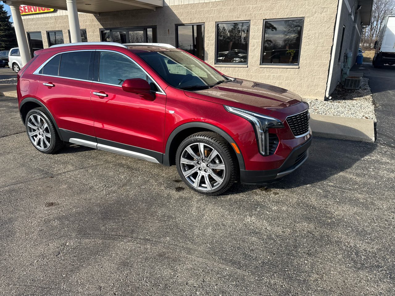 Cadillac XT4 AWD 4dr Premium Luxury 2019