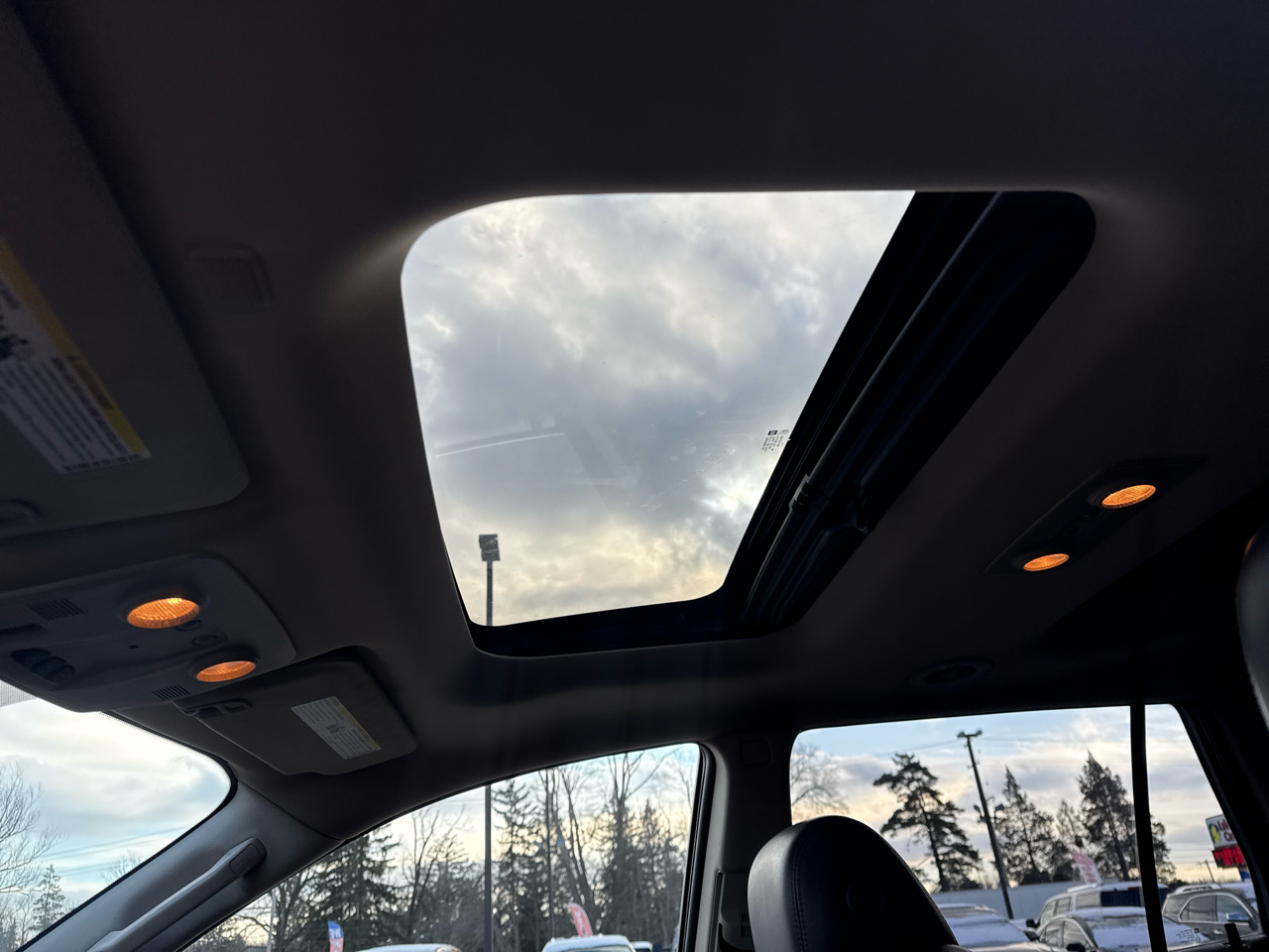 Buick Enclave AWD 4dr Leather 2014