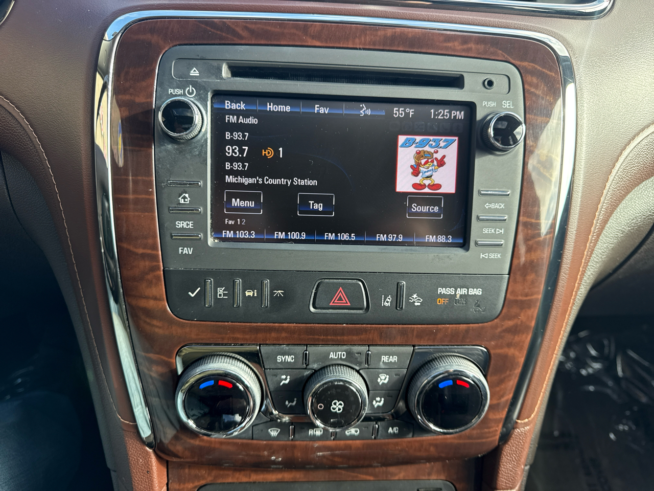 Buick Enclave AWD 4dr Leather 2014