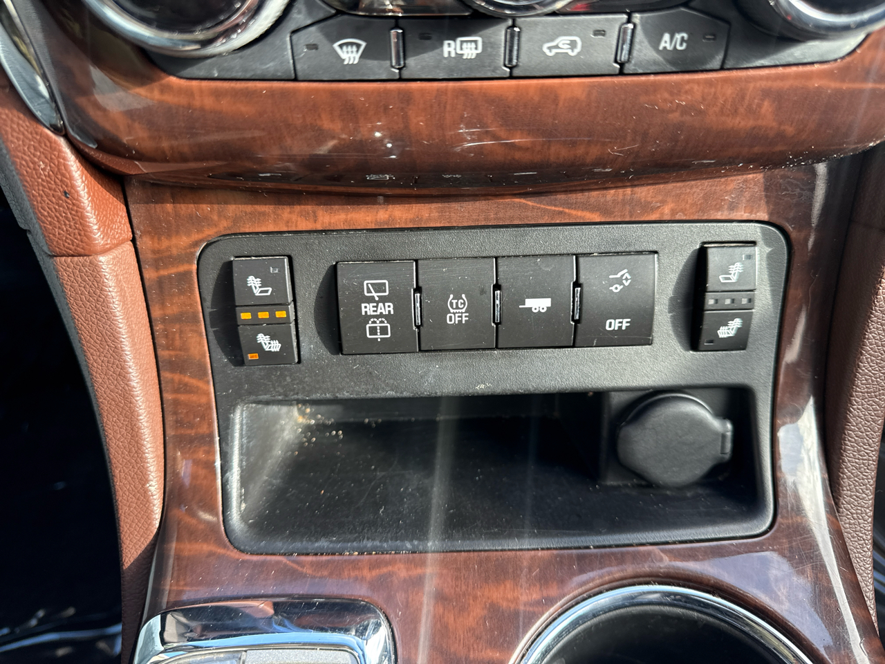 Buick Enclave AWD 4dr Leather 2014