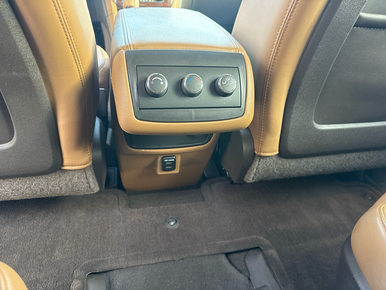 Buick Enclave FWD 4dr Leather 2015