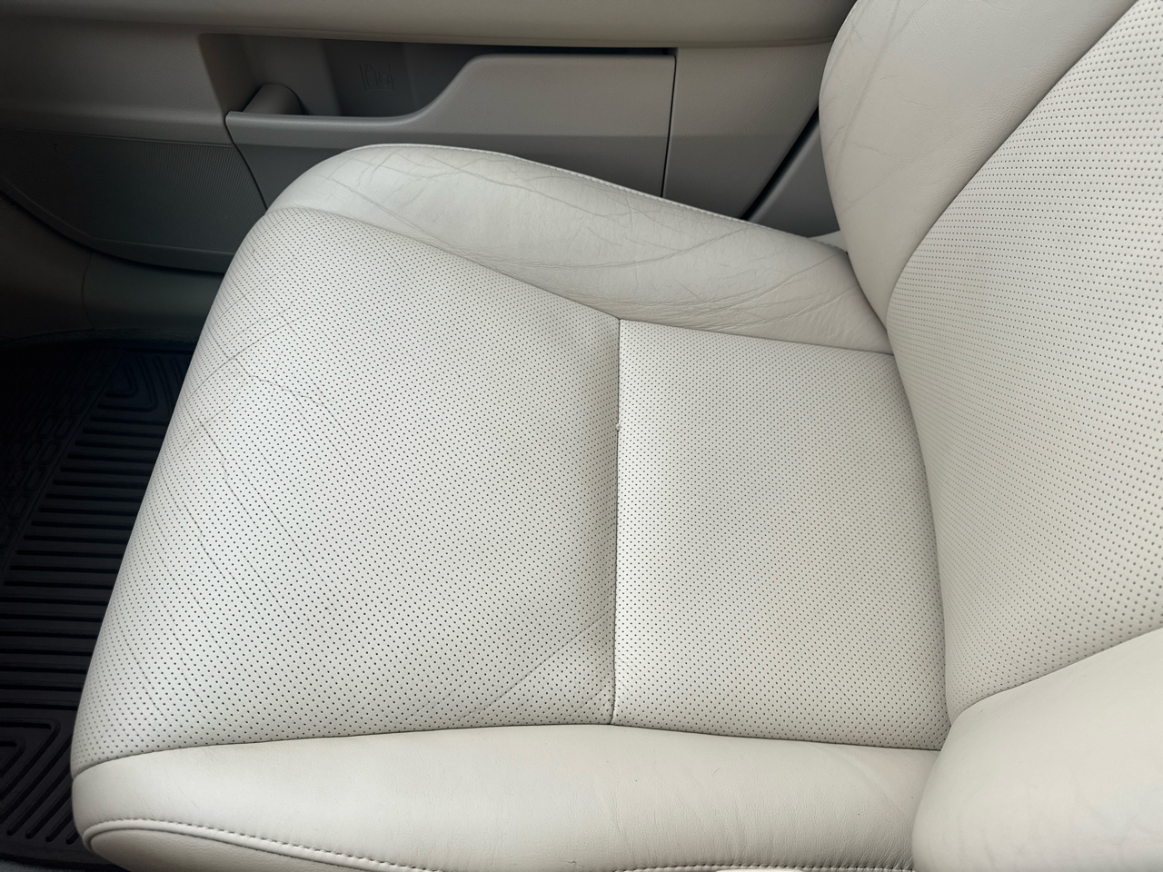 Lexus RX 350 AWD 4dr 2012