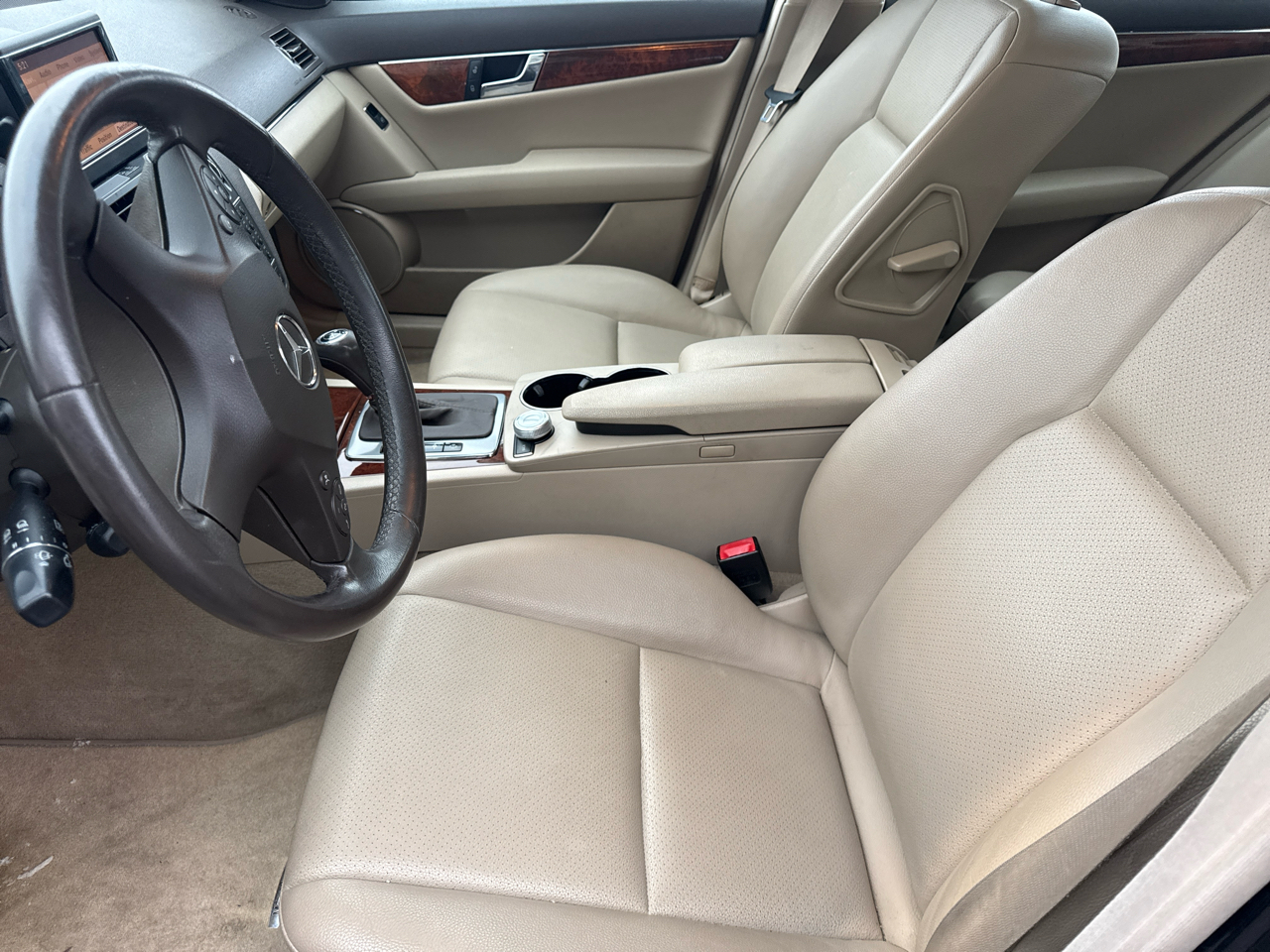 Mercedes-Benz C-Class 4dr Sdn C 300 Sport 4MATIC 2011