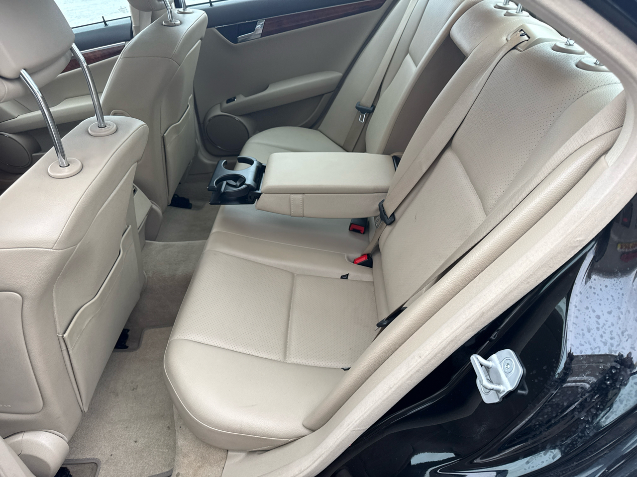 Mercedes-Benz C-Class 4dr Sdn C 300 Sport 4MATIC 2011