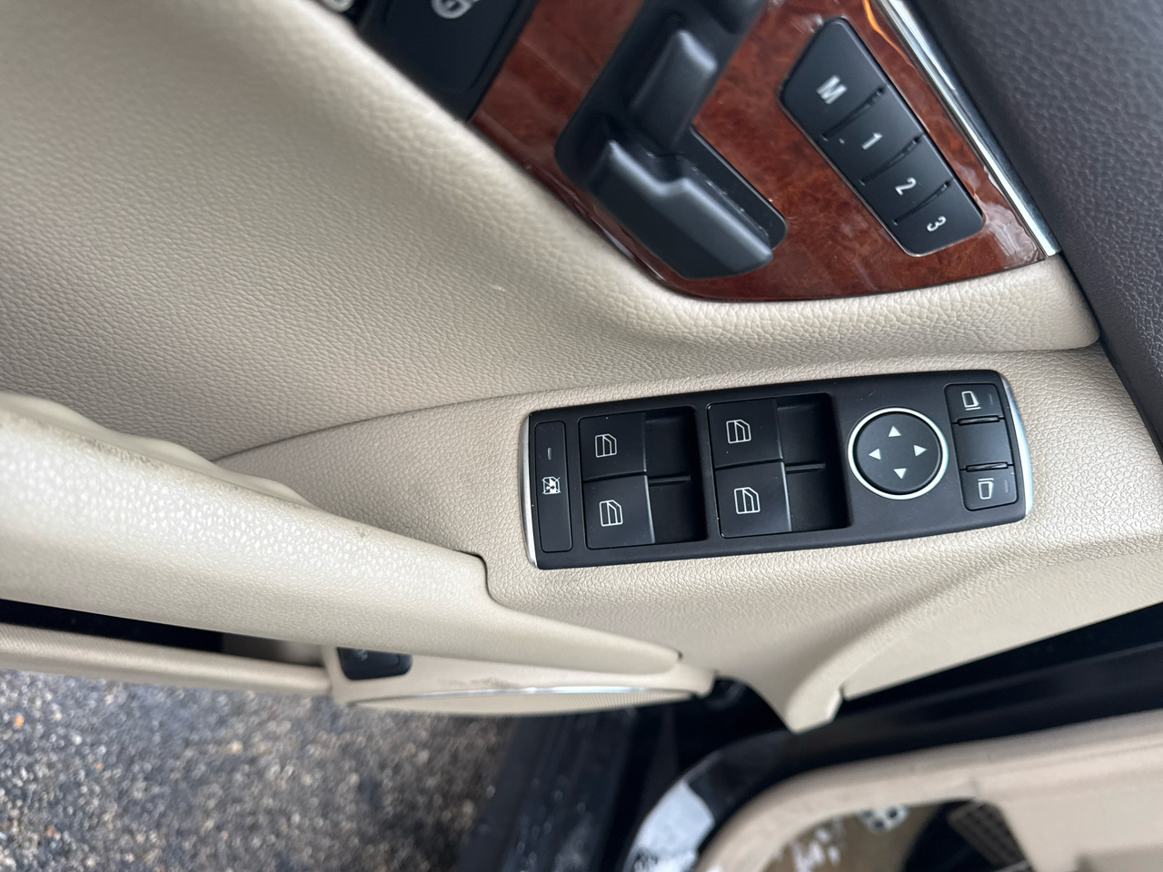 Mercedes-Benz C-Class 4dr Sdn C 300 Sport 4MATIC 2011