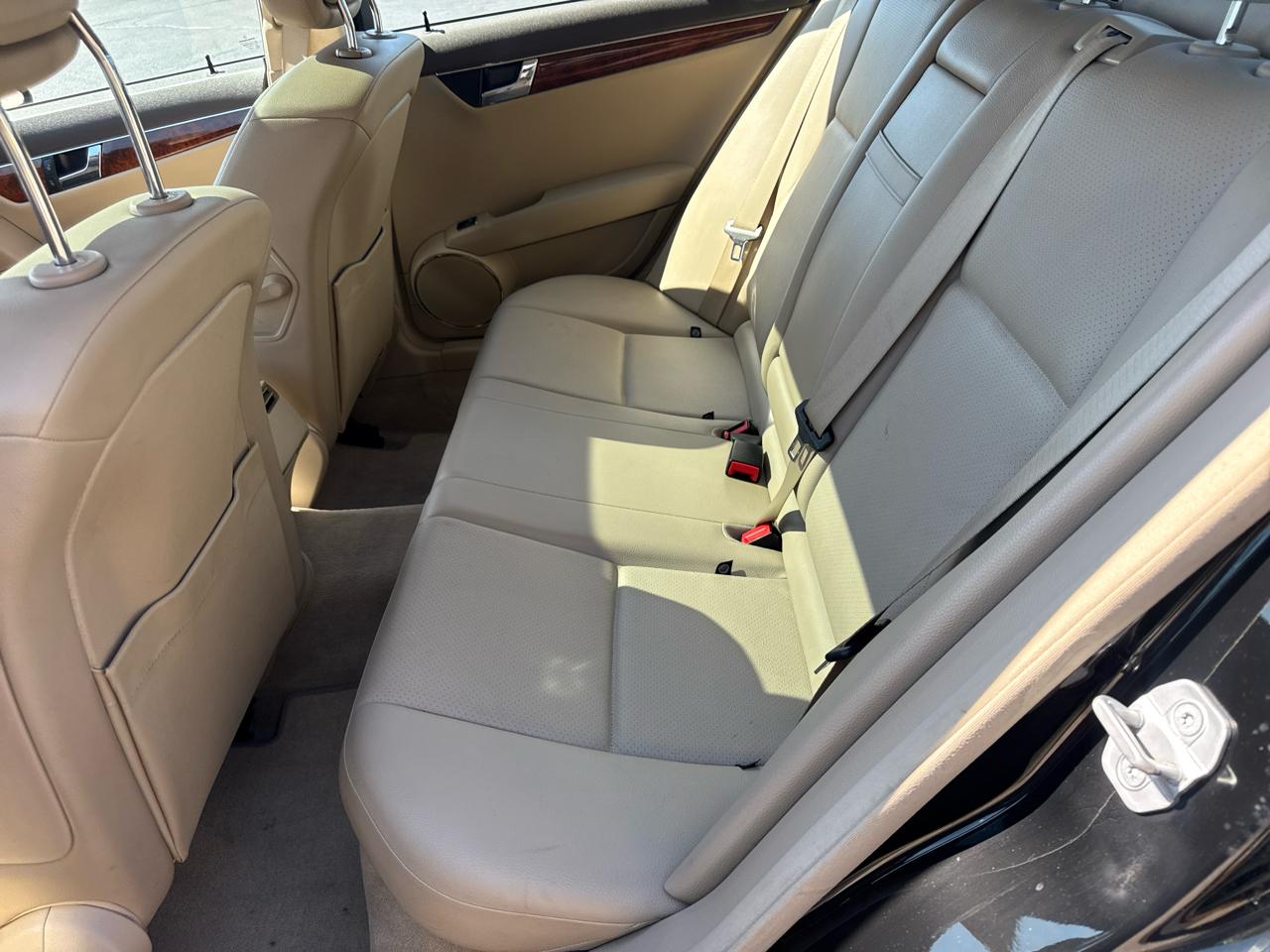 Mercedes-Benz C-Class 4dr Sdn C 300 Sport 4MATIC 2011