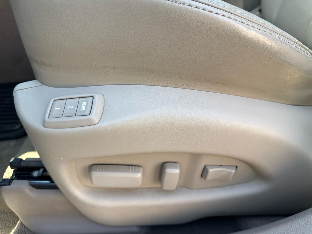 Cadillac SRX AWD 4dr Performance Collection 2014