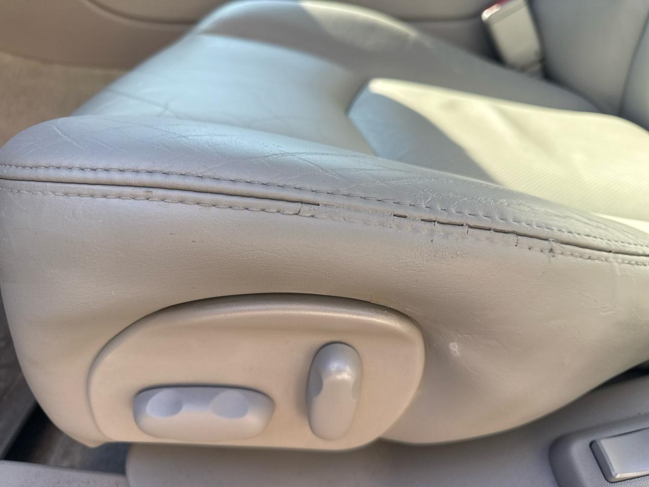 Cadillac SRX AWD 4dr V6 2008