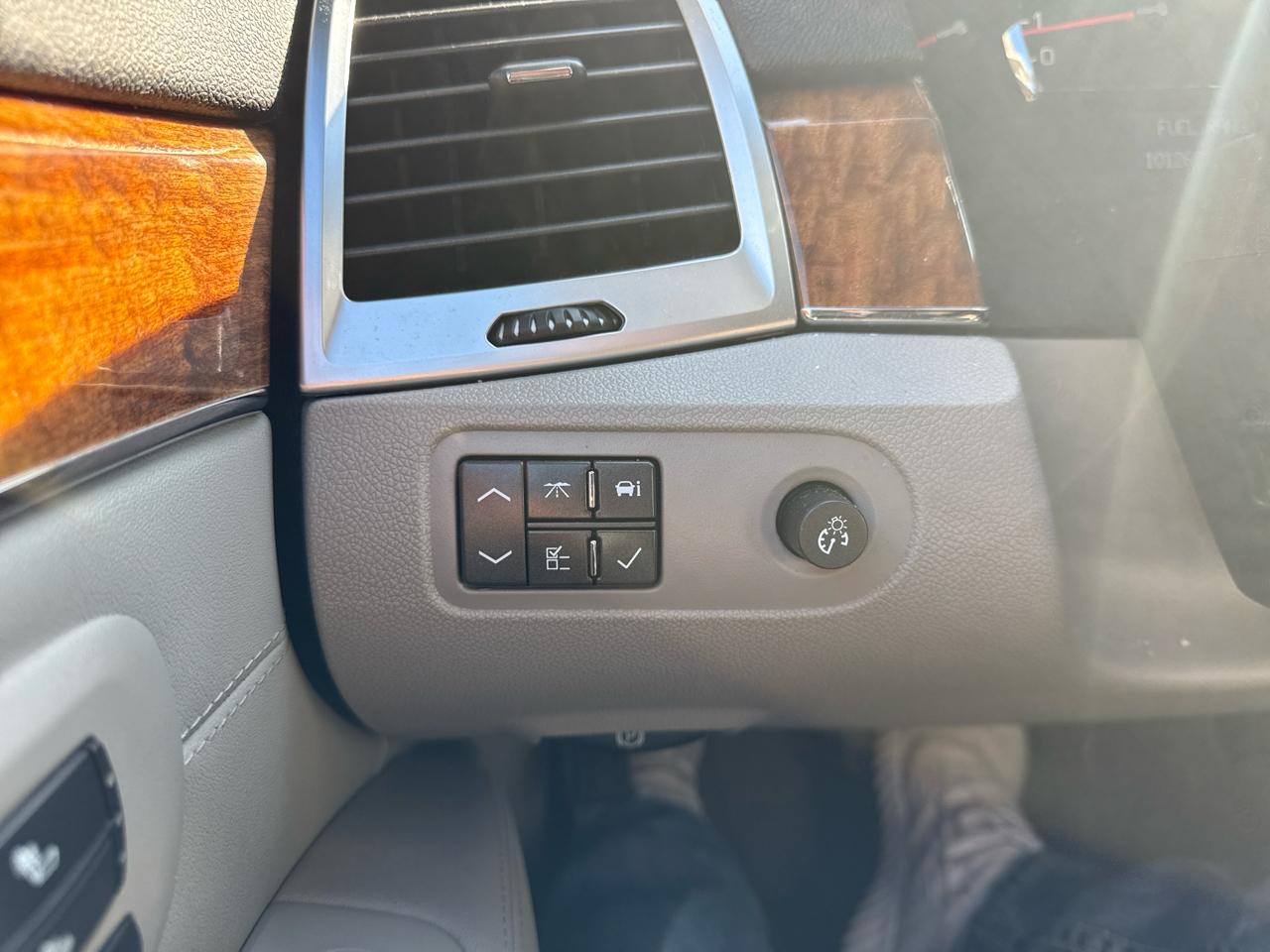 Cadillac SRX AWD 4dr V6 2008