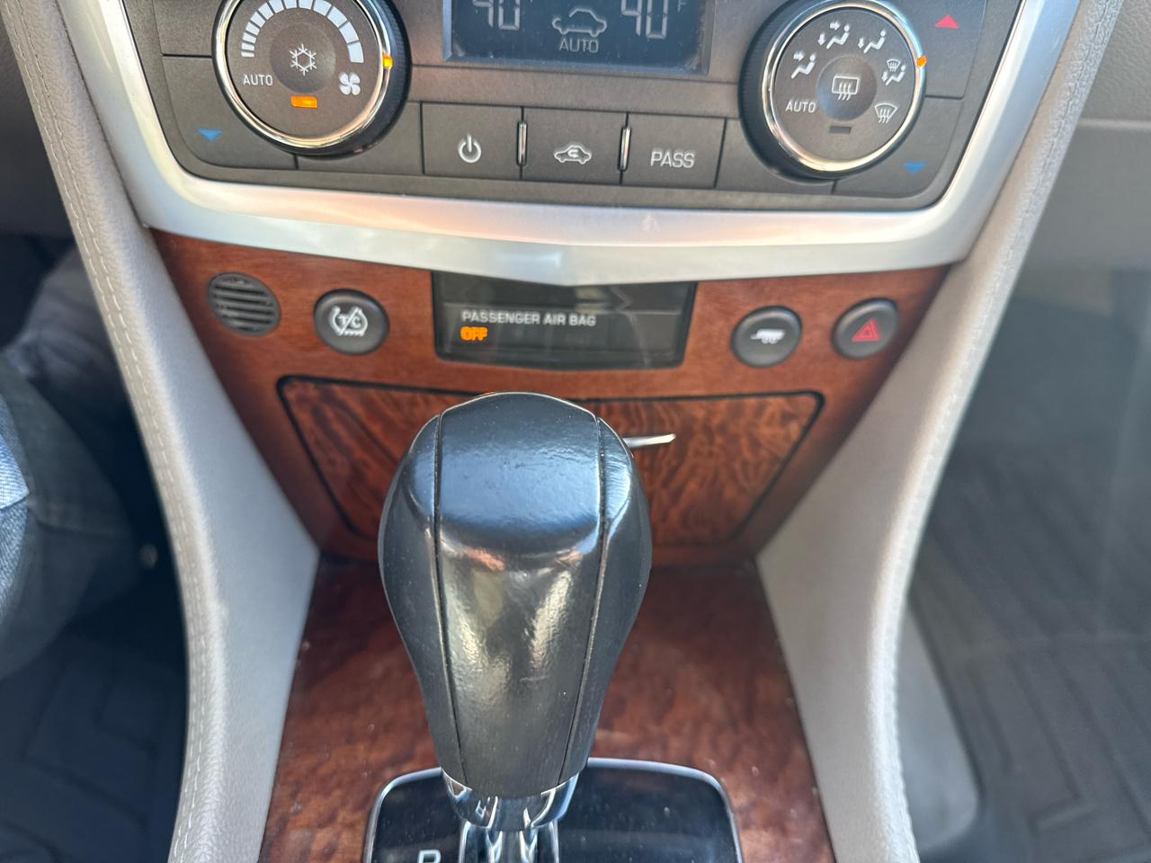 Cadillac SRX AWD 4dr V6 2008