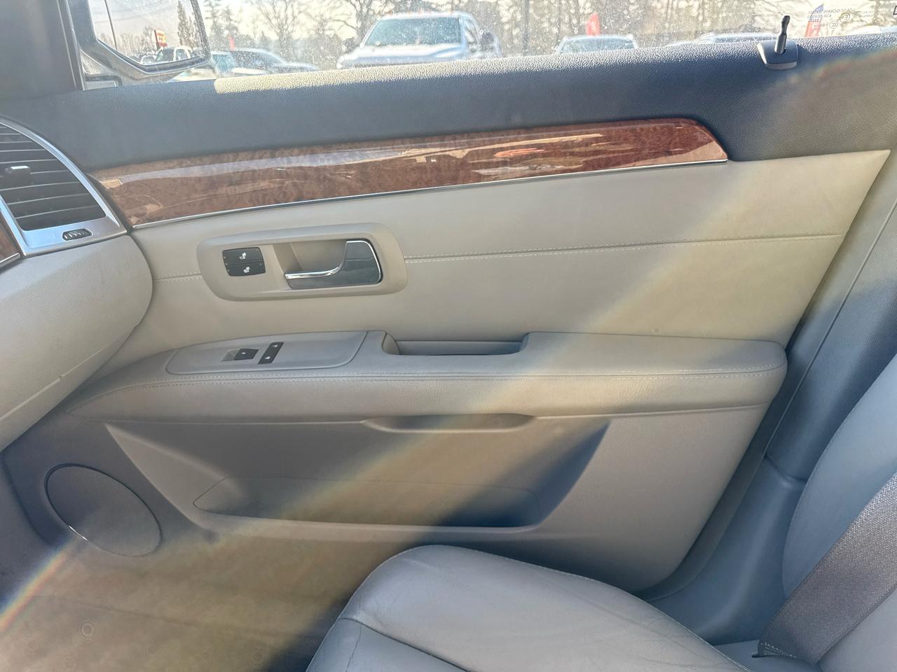 Cadillac SRX AWD 4dr V6 2008