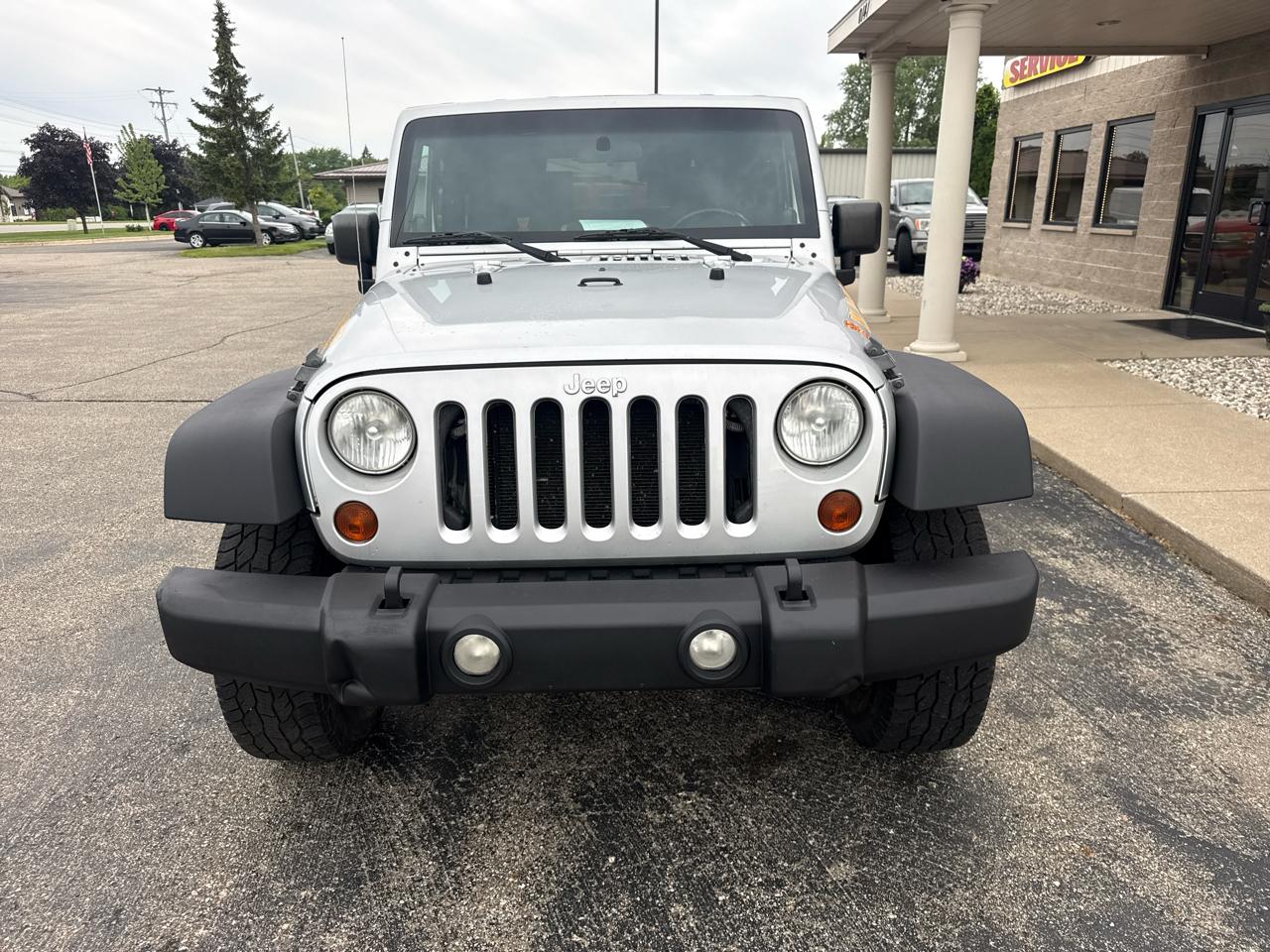 Jeep Wrangler 4WD 2dr Islander *Ltd Avail* 2010