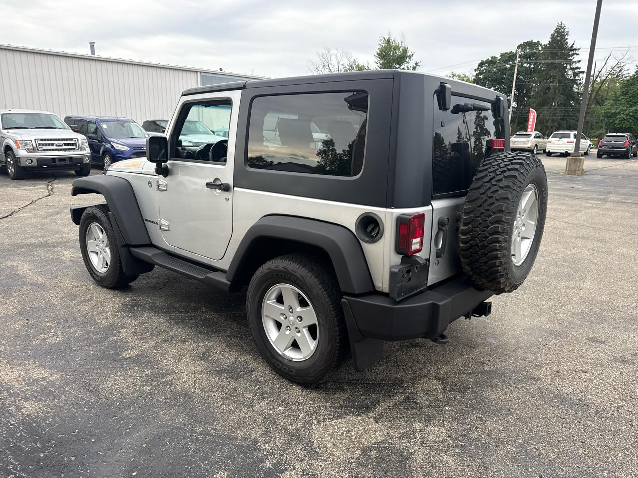 Jeep Wrangler 4WD 2dr Islander *Ltd Avail* 2010