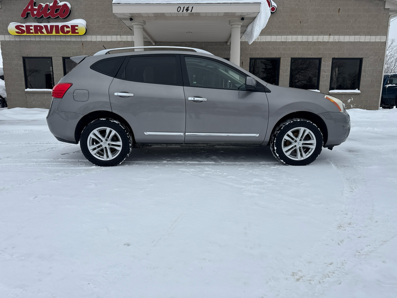 2013 Nissan Rogue AWD 4dr SV