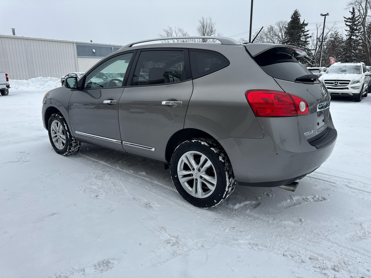 Nissan Rogue AWD 4dr SV 2013
