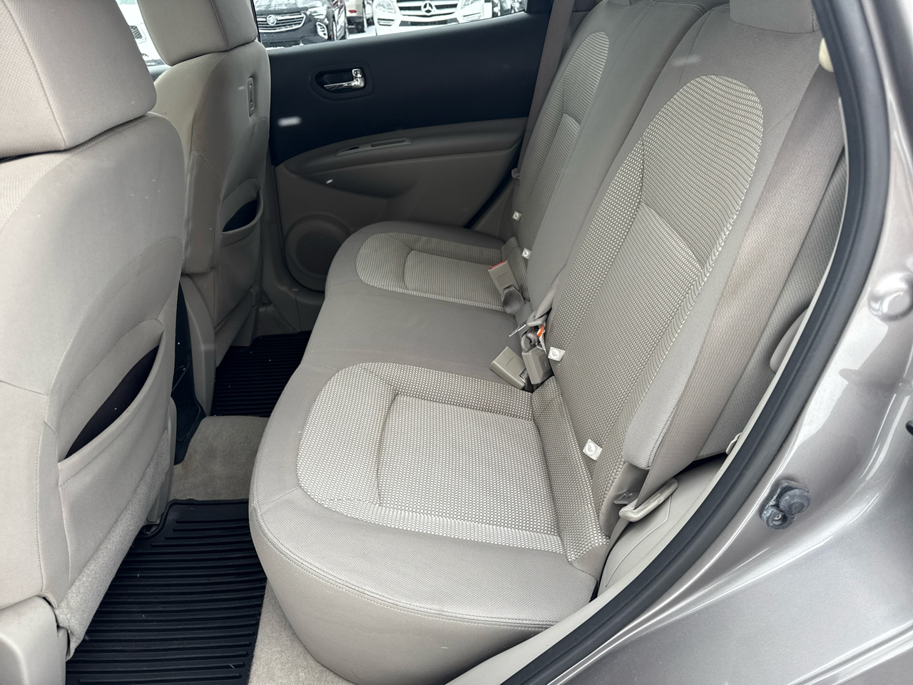 Nissan Rogue AWD 4dr SV 2013