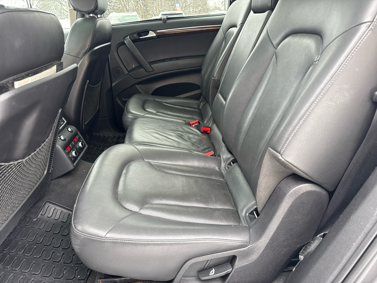 Audi Q7 quattro 4dr 3.0L TDI Prestige 2011