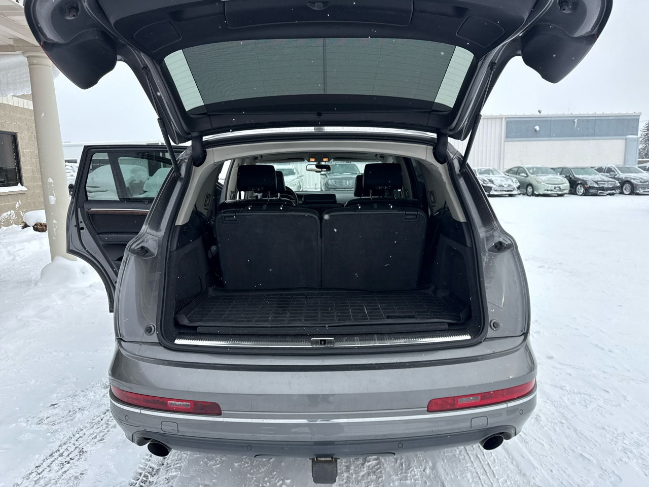 Audi Q7 quattro 4dr 3.0L TDI Prestige 2011