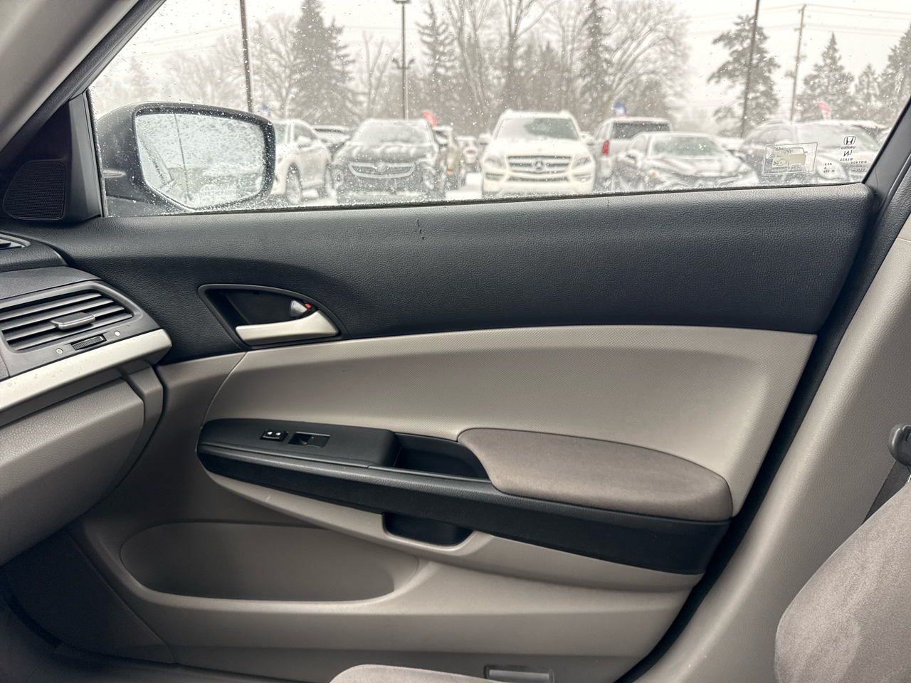 Honda Accord Sdn 4dr I4 Man LX 2012